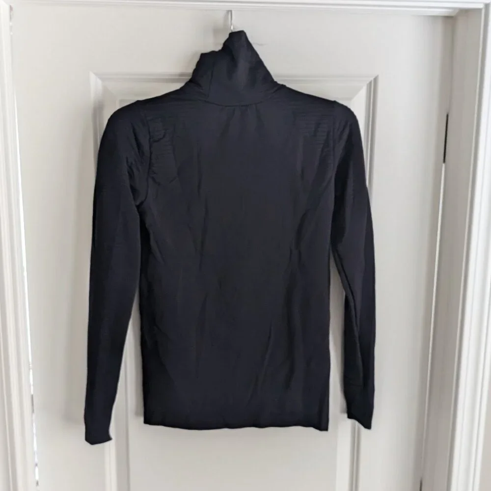 Athleta Flurry Blizzard Seamless Turtleneck, Black, Small - Picture 5 of 9